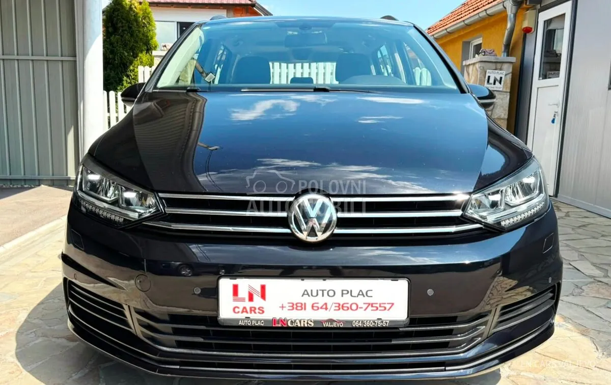 Volkswagen Touran 2018 photo 2