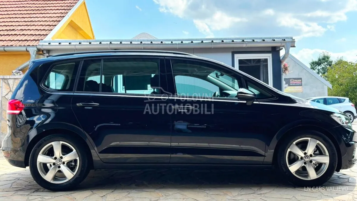 Volkswagen Touran 2018 photo 5