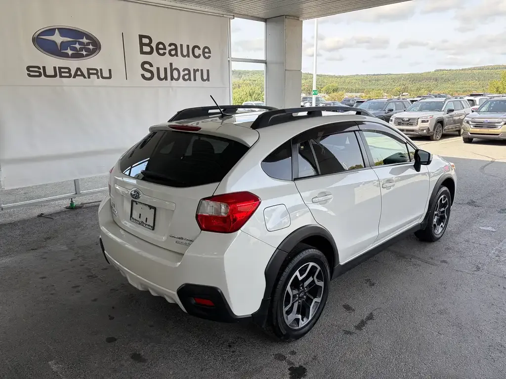 Subaru Crosstrek 2017 photo 3