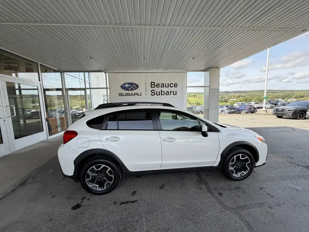 Subaru Crosstrek 2017 photo 2