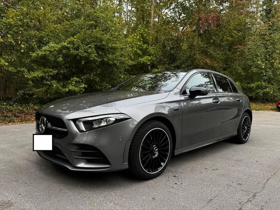 Mercedes-Benz A250E