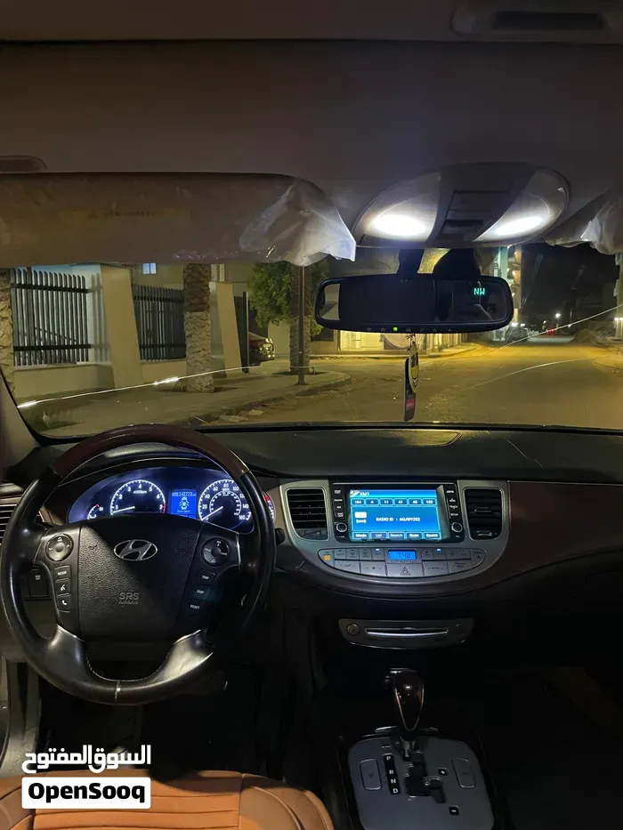 Genesis G80 2014 photo 3