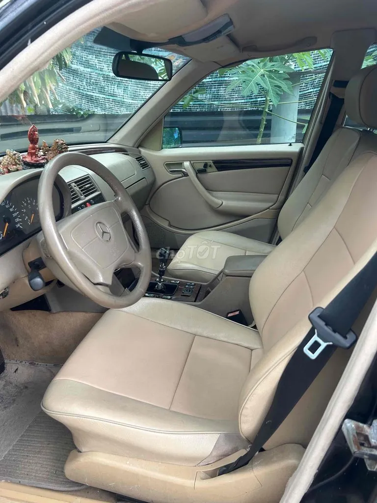 Mercedes-Benz C200 1999 photo 5