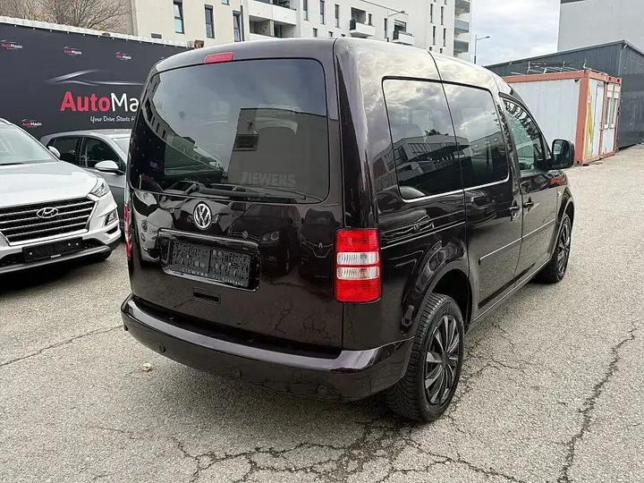 Volkswagen Caddy 2012 photo 2
