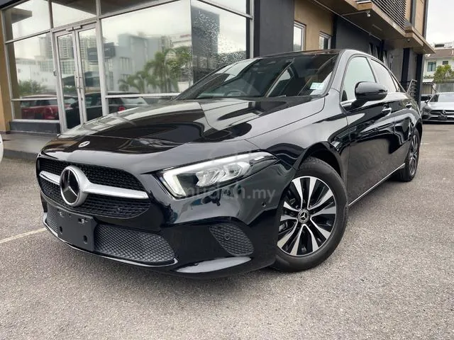 Mercedes-Benz A180