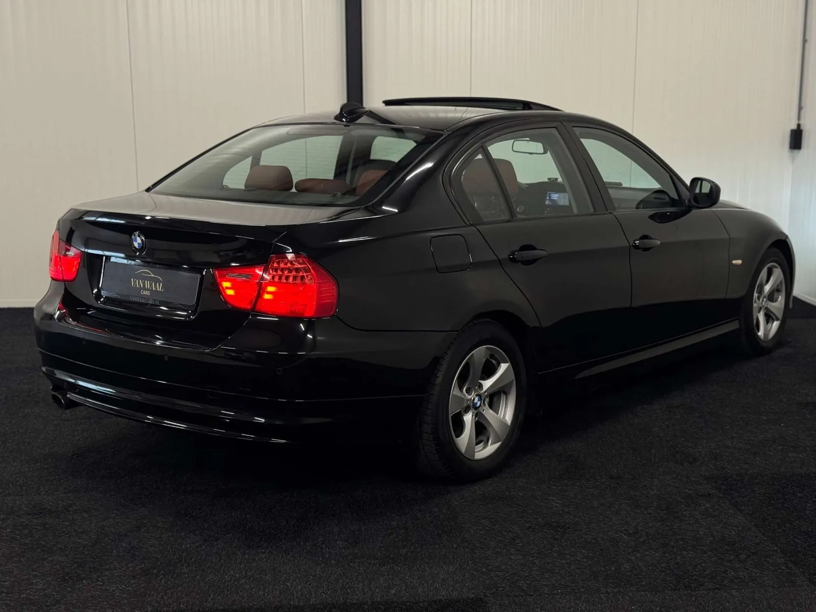 BMW 3 Series 2008 photo 3