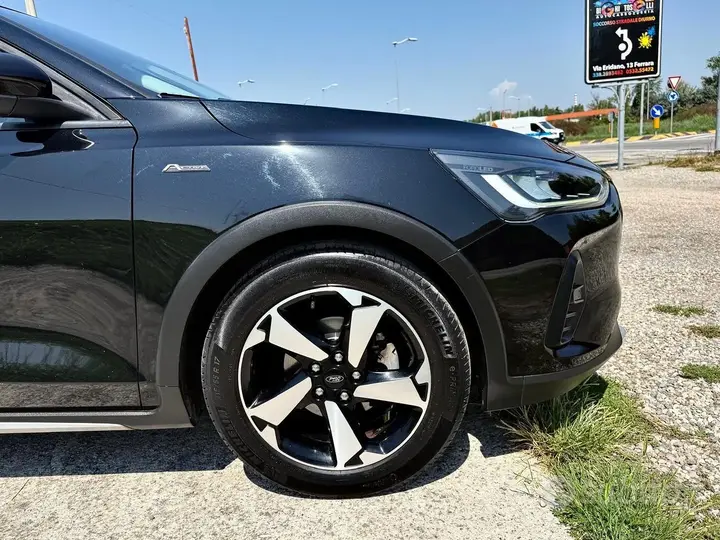 Ford Focus 2023 photo 4