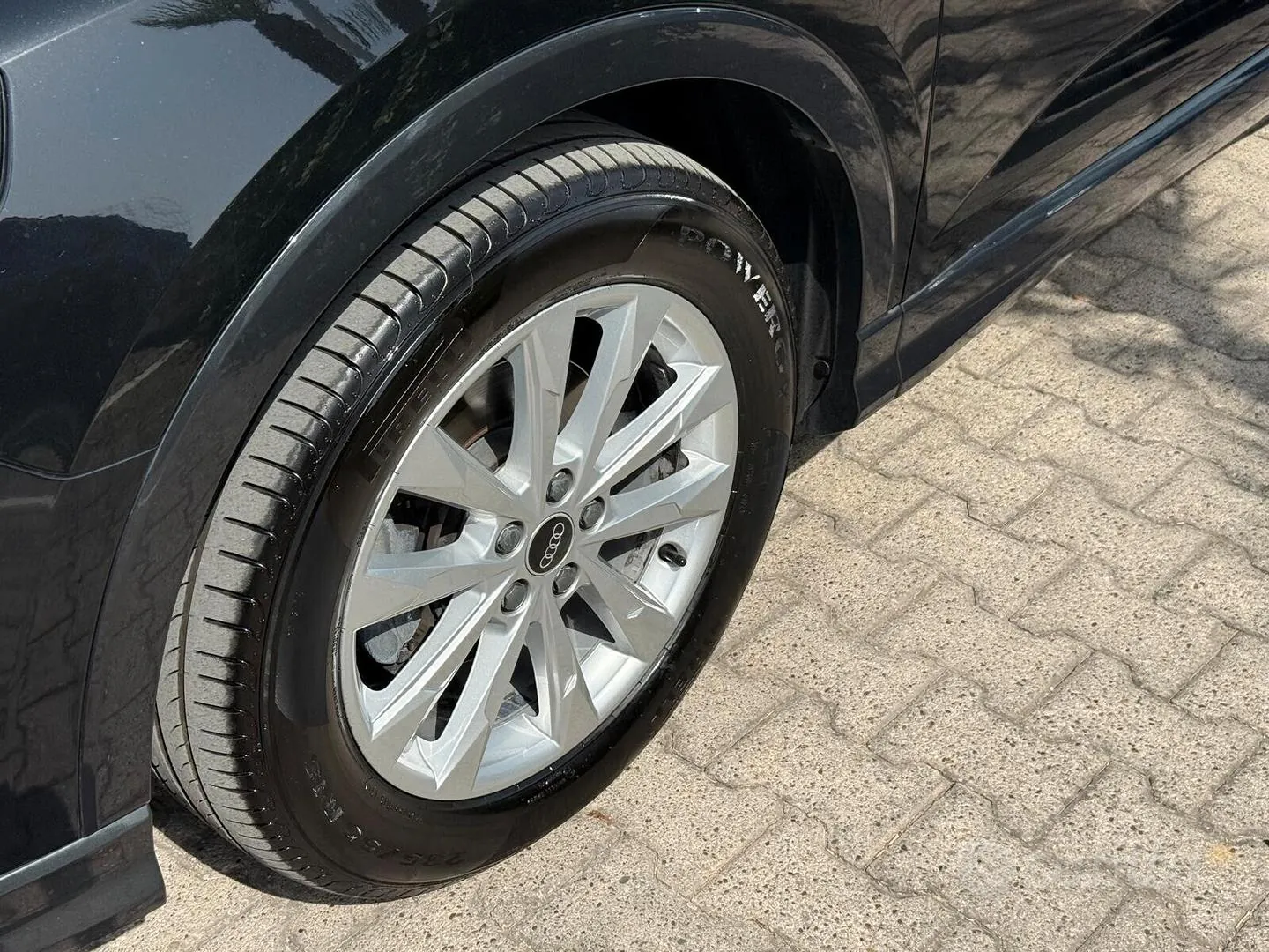 Audi Q3 2021 photo 3