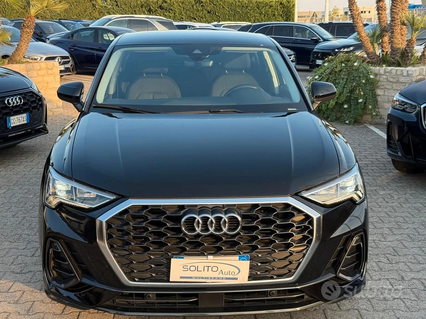 Audi Q3 2021 photo 2