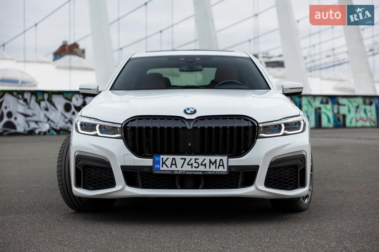 BMW 7 Series 2017 photo 4
