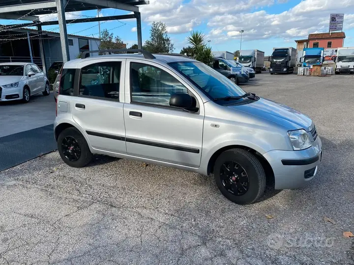 Fiat Panda 2009 photo 2