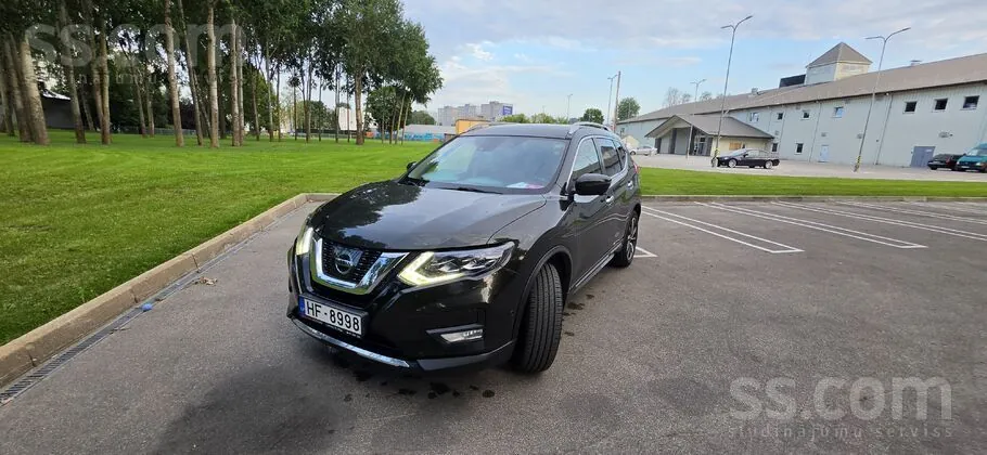 Nissan X-Trail 2018 photo 2