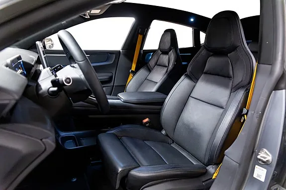 Polestar 4 2026 photo 3