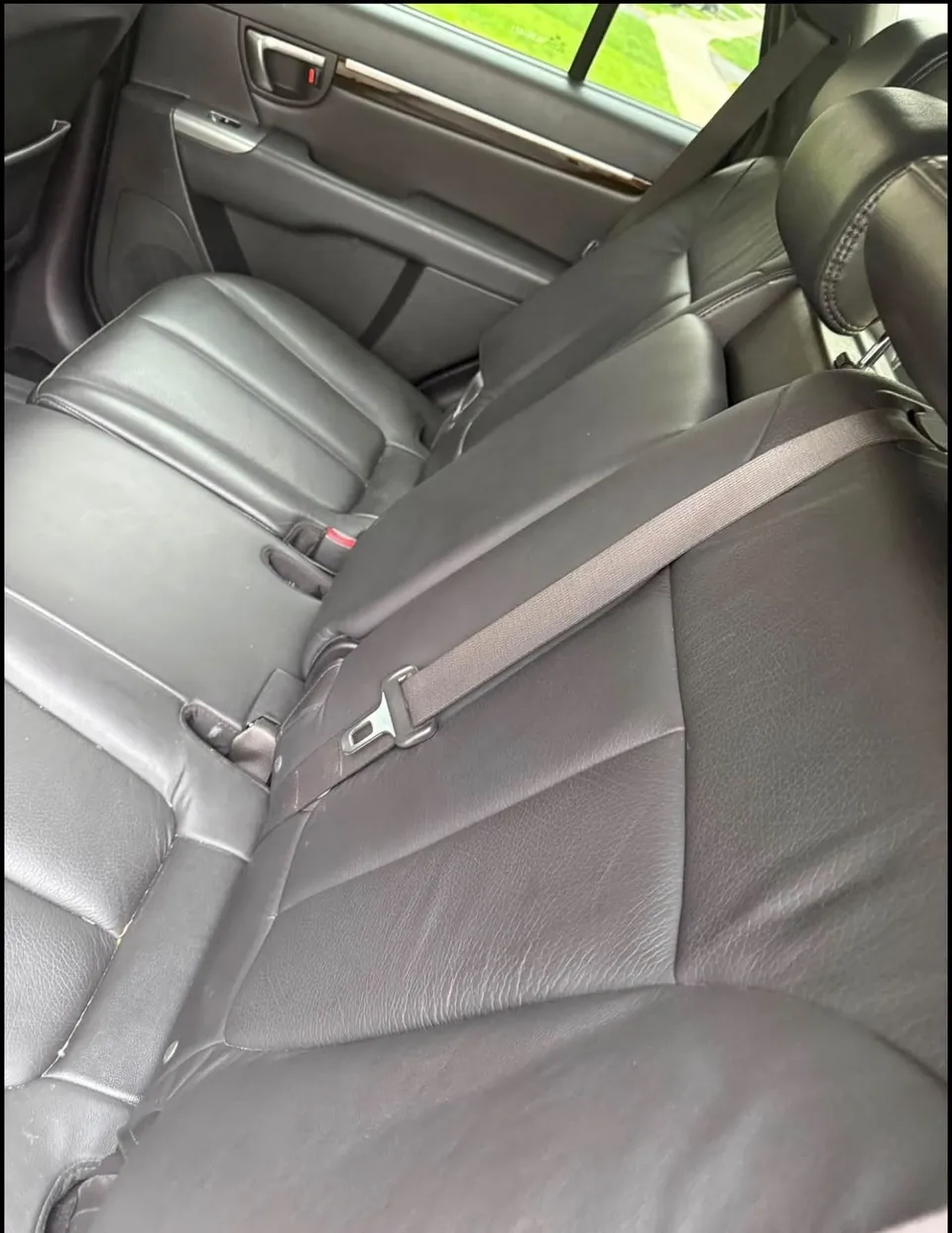 Hyundai Santa Fe 2010 photo 4