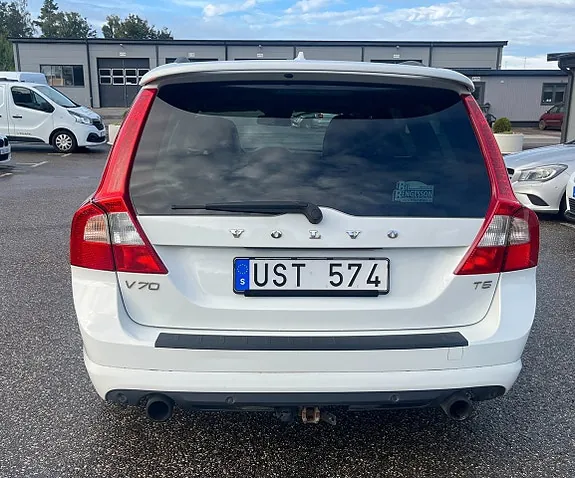 Volvo V70 2012 photo 5