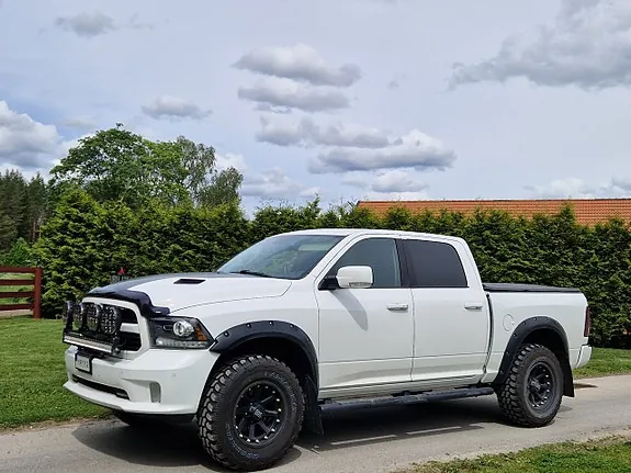 Dodge Ram 1500 2016 photo 2