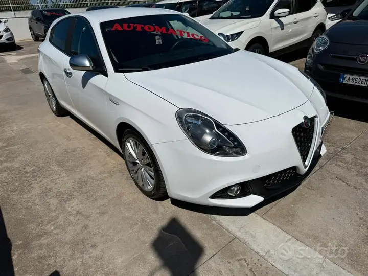 Alfa Romeo Giulietta 2016 photo 3
