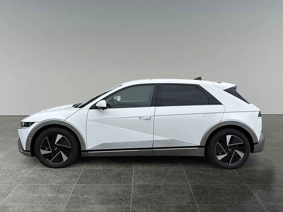 Hyundai Ioniq 5 2026 photo 2