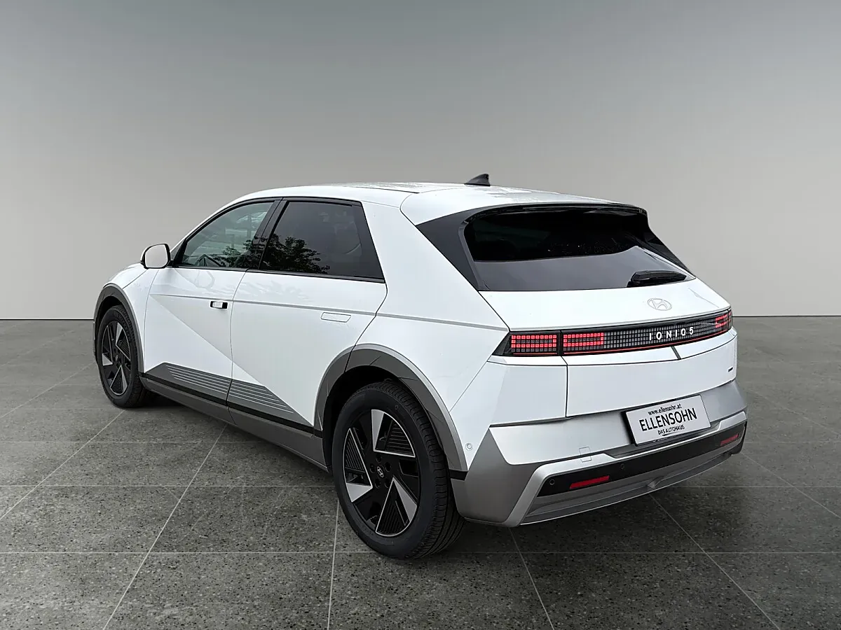 Hyundai Ioniq 5 2026 photo 3
