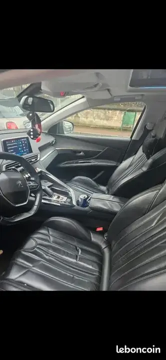 Peugeot 3008 2018 photo 3