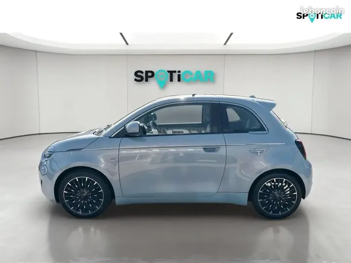 Fiat 500 2023 photo 2