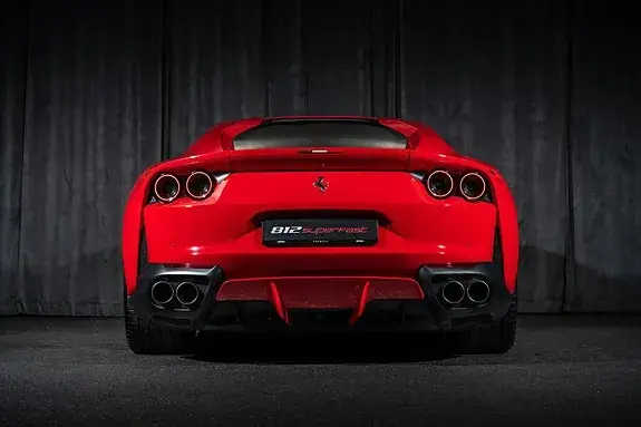 Ferrari 812 Superfast 2019 photo 4