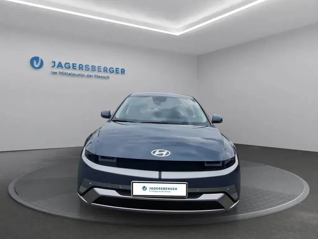 Hyundai Ioniq 5 2026 photo 2