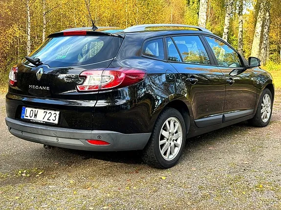Renault Megane Iii 2011 photo 2