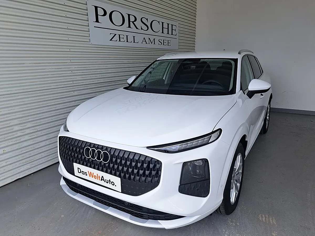 Audi Q3 2026 photo 2
