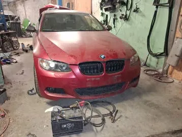 BMW 320I