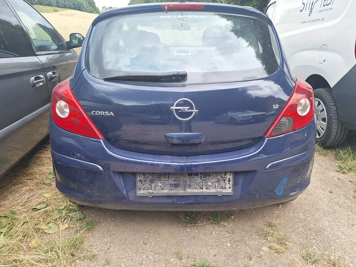 Opel Corsa 2008 photo 2