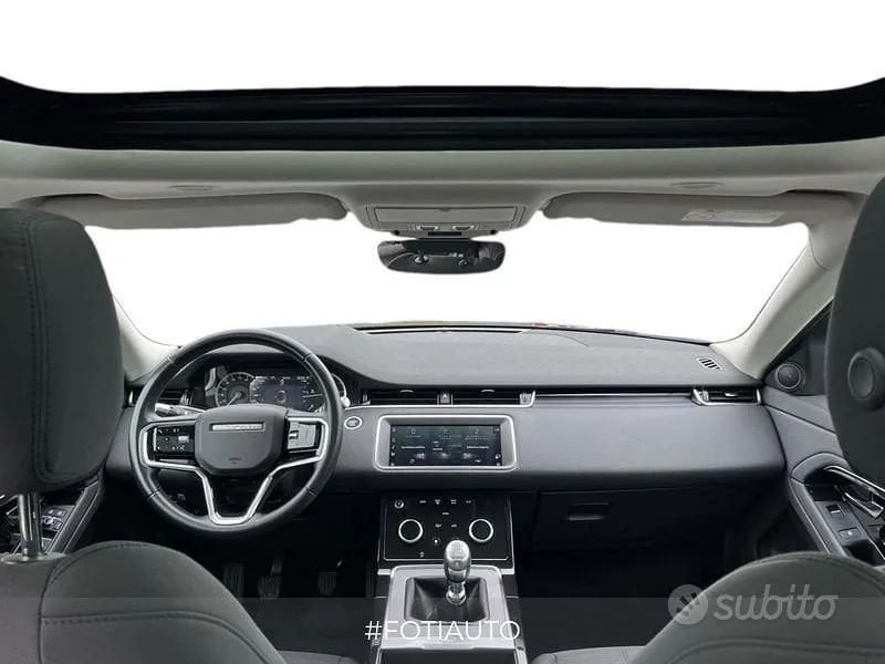 Land Rover Range Rover Evoque 2021 photo 4
