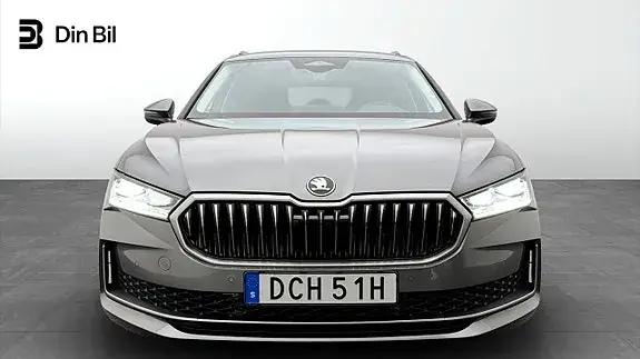 Skoda Superb 2024 photo 4