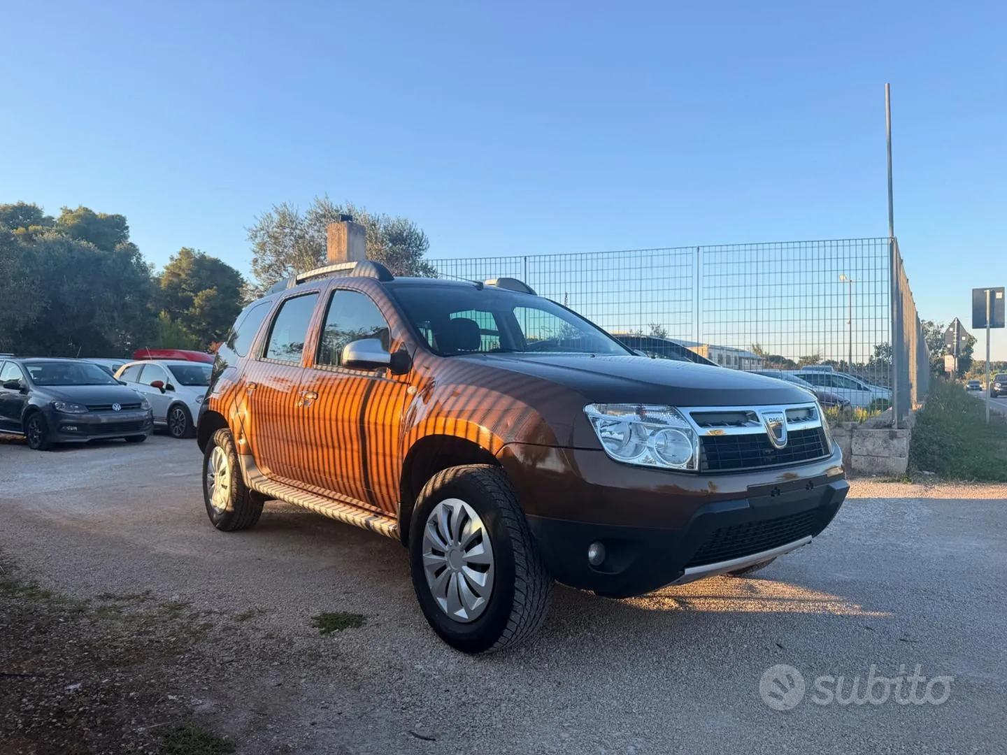 Dacia Duster 2012 photo 2