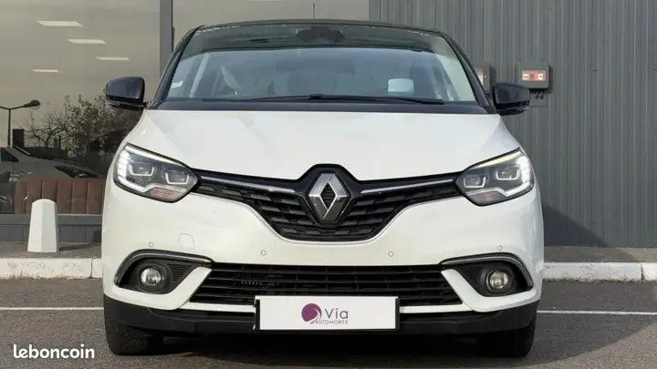 Renault Scenic 2017 photo 2