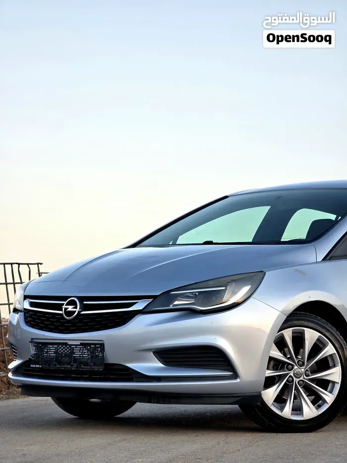 Opel Astra 2016 photo 4