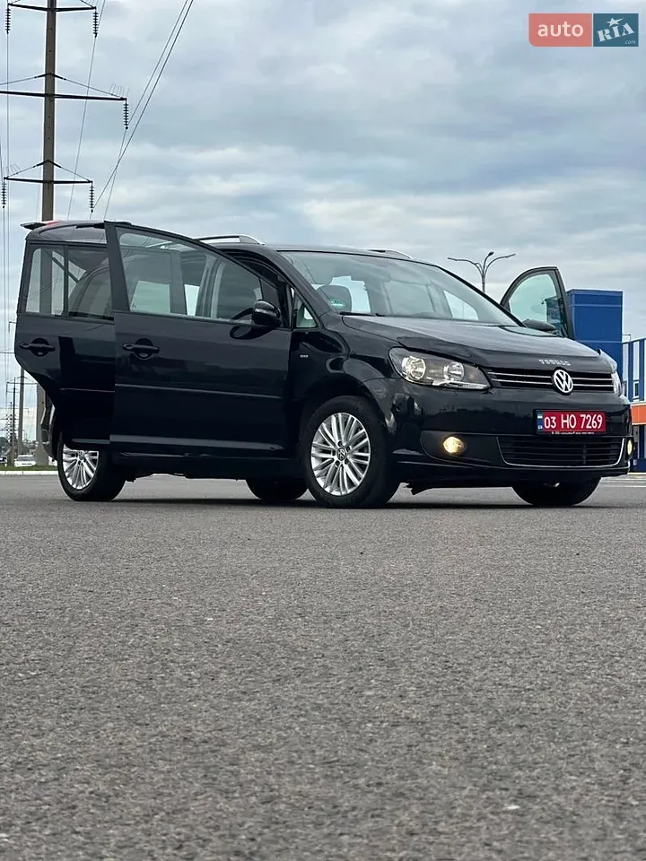 Volkswagen Touran