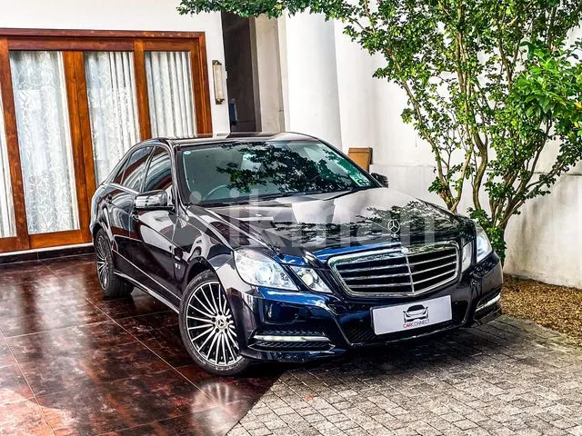 Mercedes-Benz E350