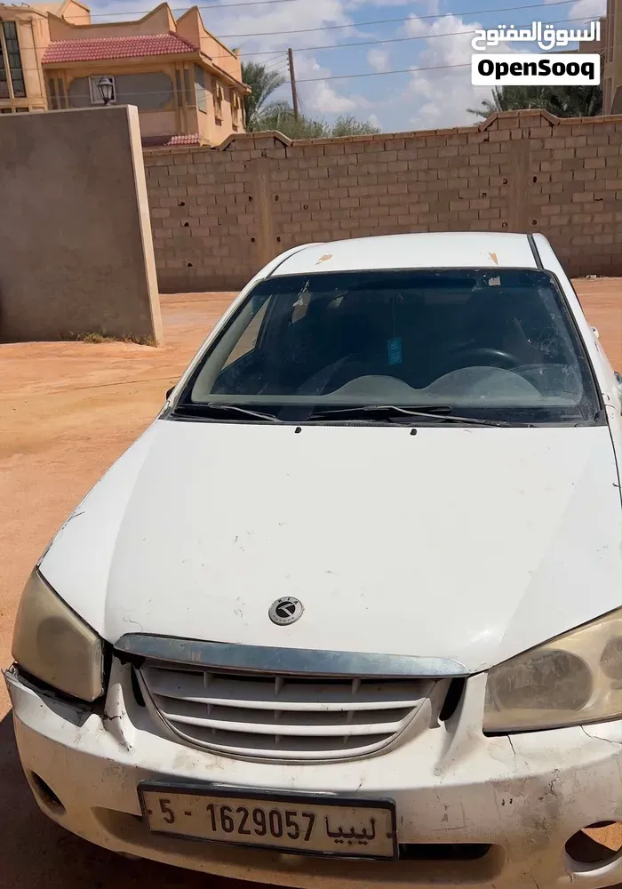 Kia Cerato 2005 photo 3