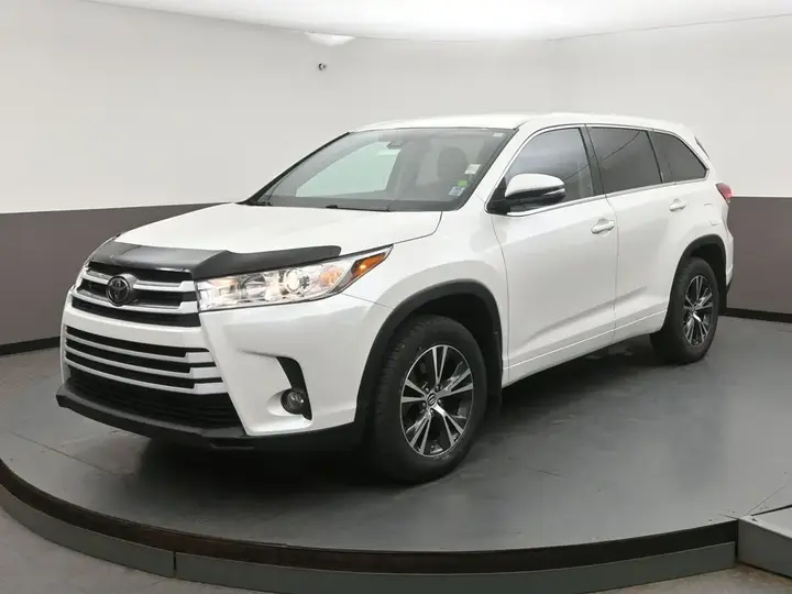 Toyota Highlander 2018 photo 3