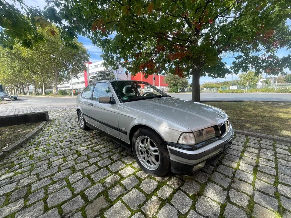 BMW 316I Compact