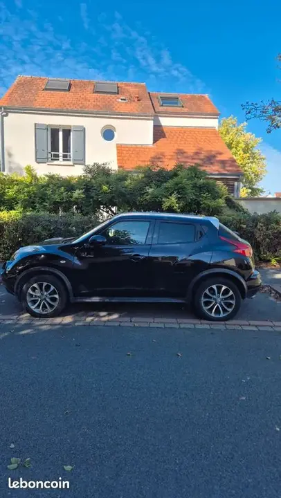 Nissan Juke 2012 photo 2