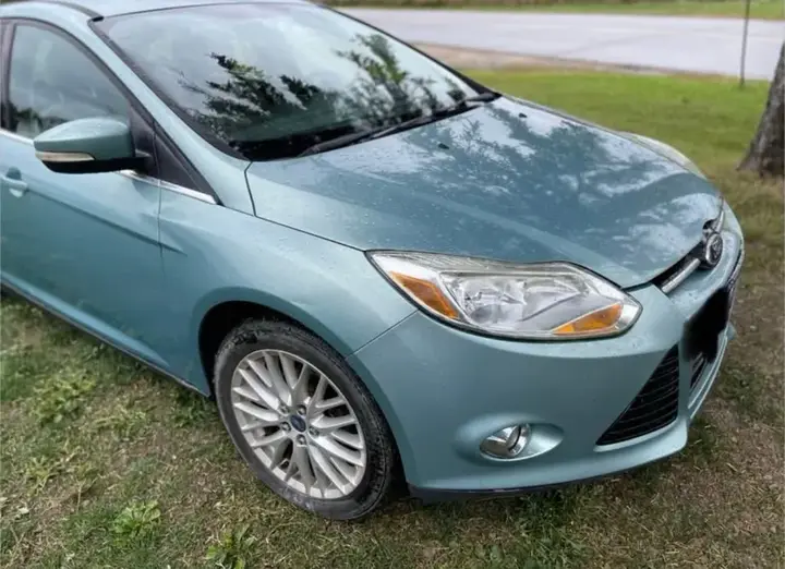 Ford Focus 2014 photo 2