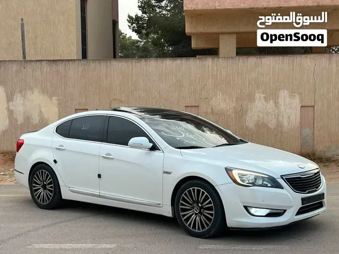 Kia Cadenza 2012 photo 4