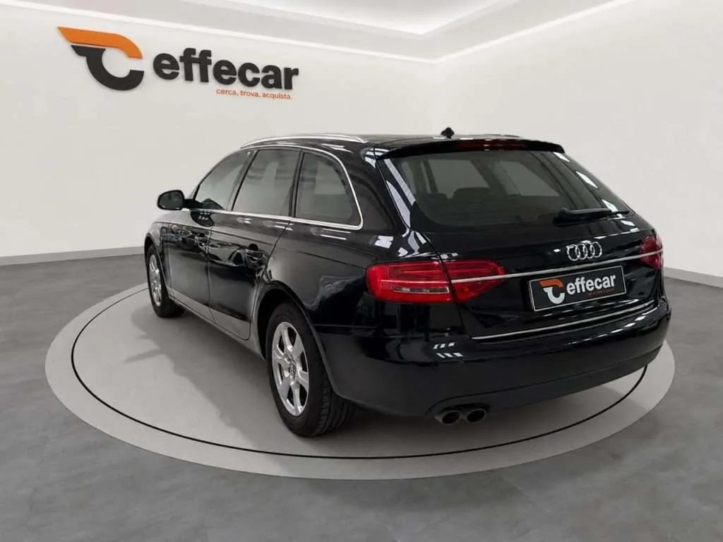 Audi A4 2013 photo 4