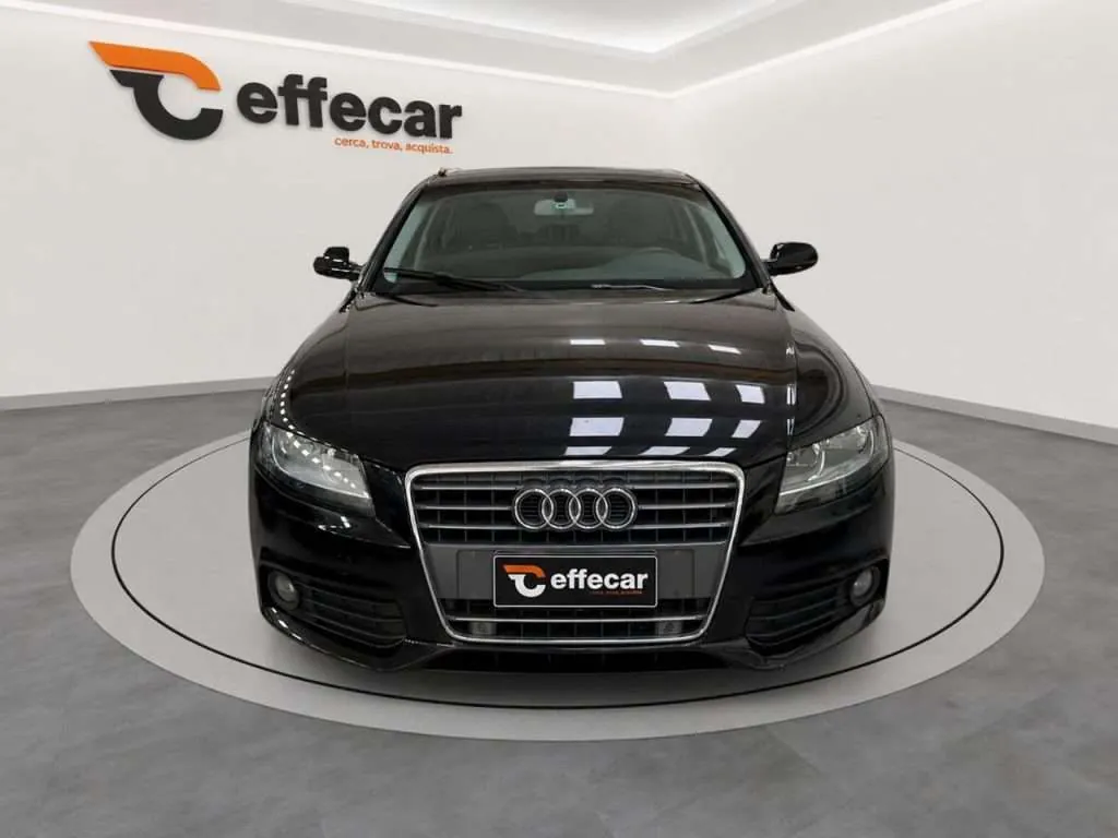 Audi A4 2013 photo 2