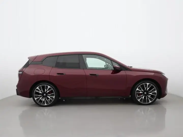 BMW Ix 2025 photo 3