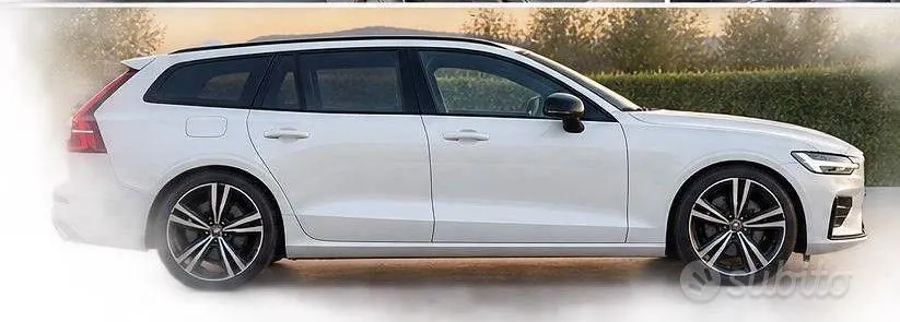 Volvo V60 2020 photo 2