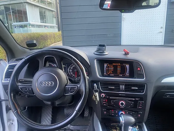 Audi Q5 2017 photo 4