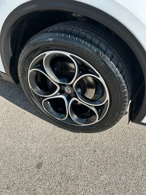 Alfa Romeo Stelvio 2019 photo 5